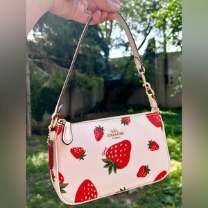 🍓 100% Authentic Coach Nolita 19 With Wild Strawberry Print (Read please)